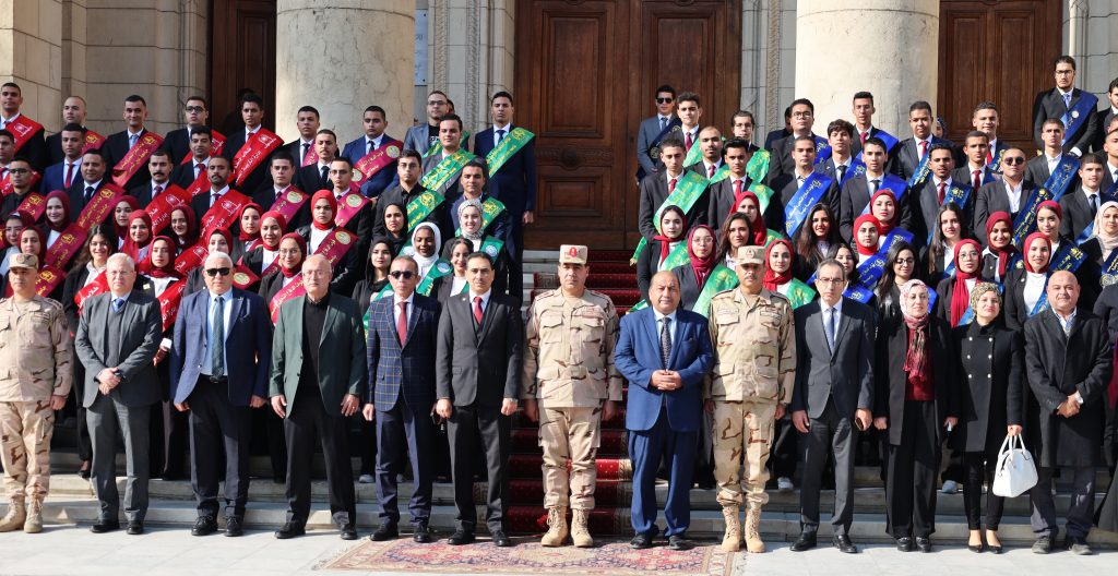 The College of Medicine Participates in Awareness Seminars for University Youth