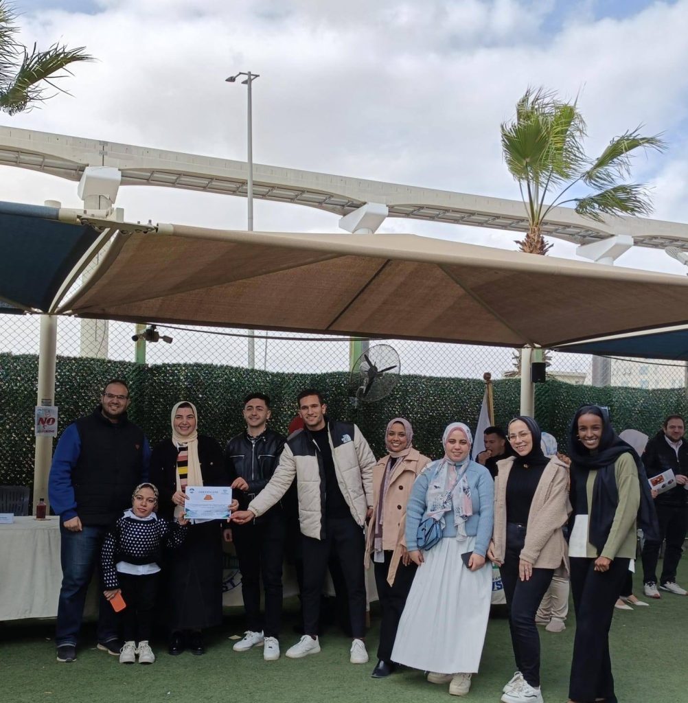 المعسكر العلمي لكلية العلوم الصيدلية والتصنيع الدوائي بعنوان:&#8221;Empowering Health: Crafting Quality APIs and Diagnostic Solution&#8221;