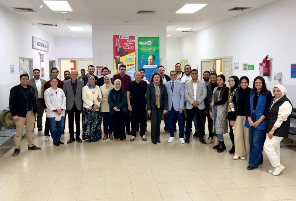 ورشة عمل إعادة التأهيل الاستعاضي للفك العلوي باستخدام زرعات الزيجوما